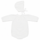 Vista frontal completa del conjunto de rana con capota de la colección Mariela en color blanco roto para bebé de 3 a 9 meses, confeccionado en suave punto acrílico.